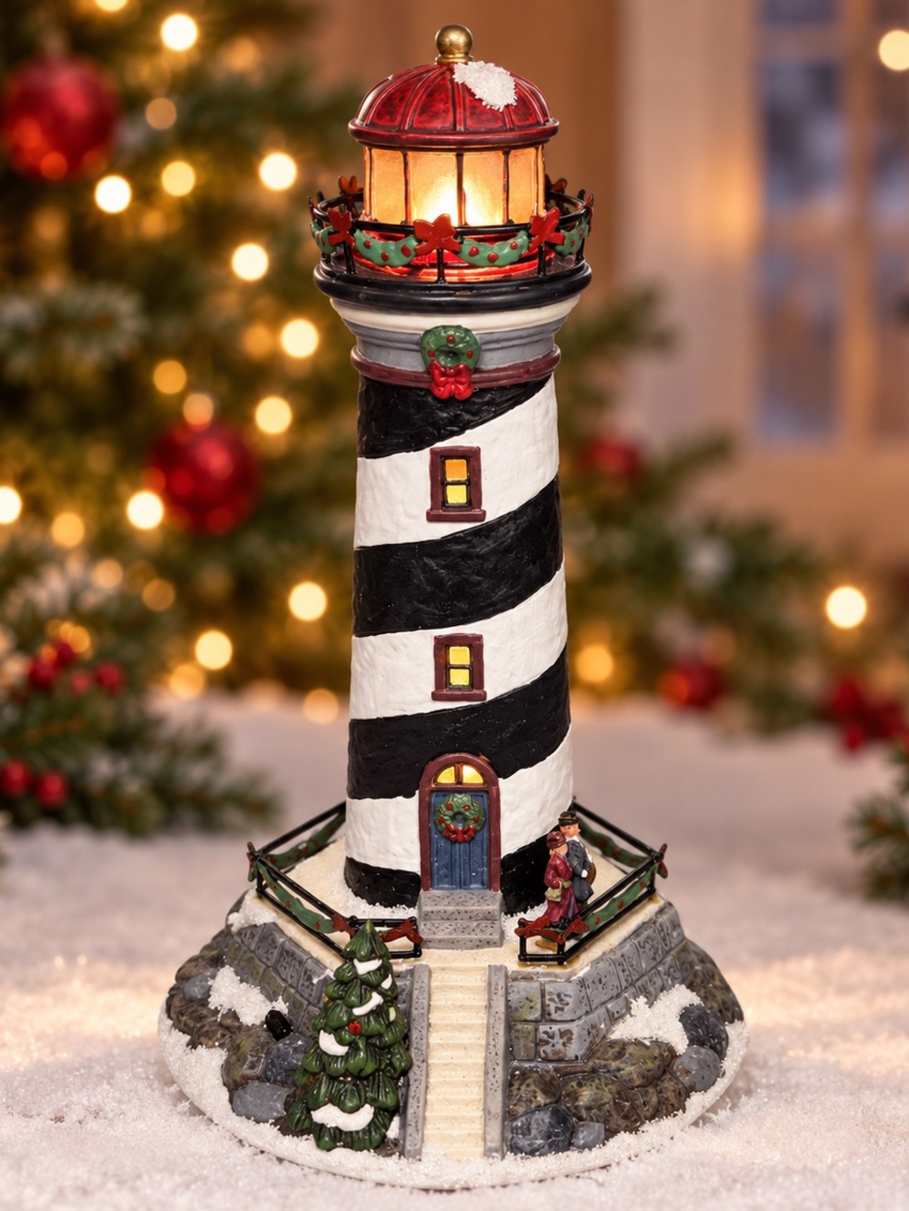 St Nicholas Square 2005 Lighted Lighthouse Christmas Village w Box 11”